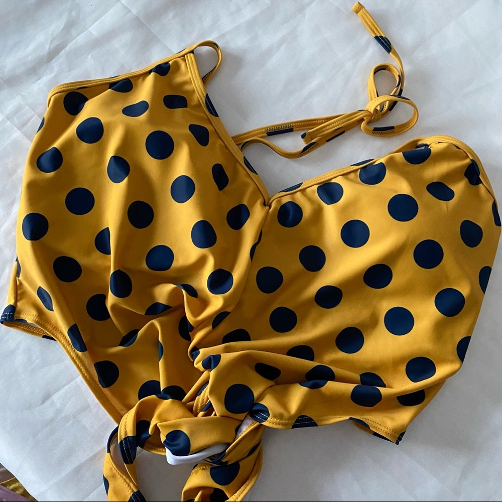 Kortni Jeane Golden Dots Tied-up Top NWT